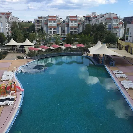 07 Sunny Beach